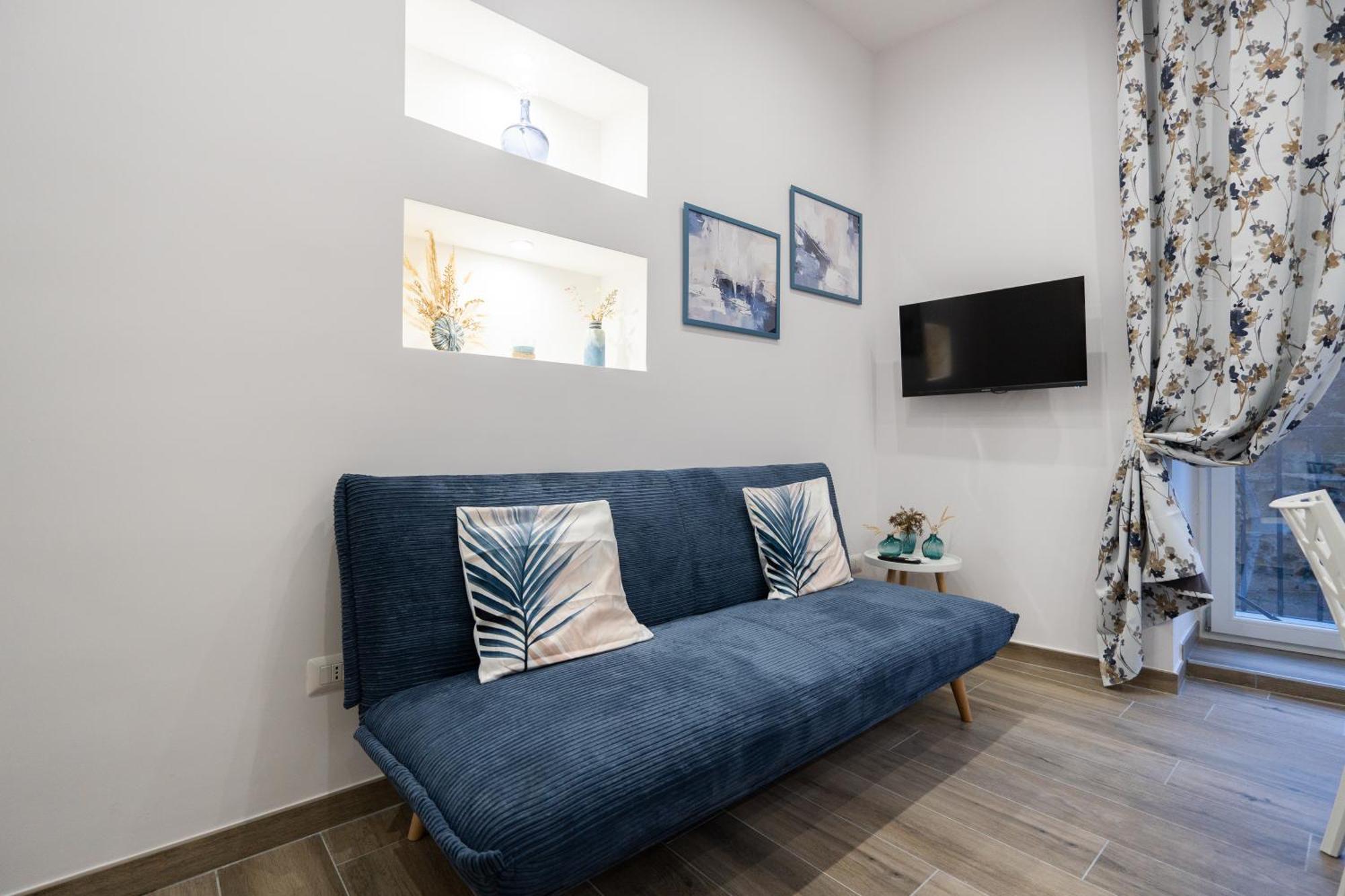 La Casa Di Bianca - Modern Suites Near Plebiscito Неаполь Экстерьер фото
